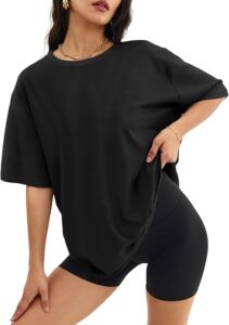 ATHMILE Women’s Oversized T-Shirt – Loose Fit Crewneck Short Sleeve Casual Blouse, Y2K 2025 Summer Basic Tee for Beach, Travel & Daily Wear